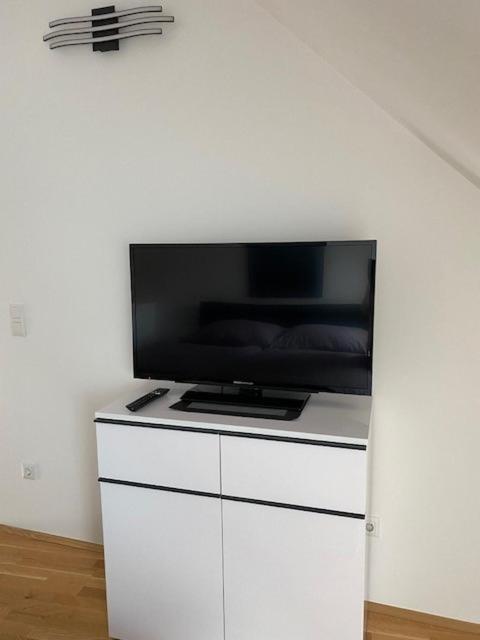 Paky Appartements 00316 Bruck-Leitha Dış mekan fotoğraf